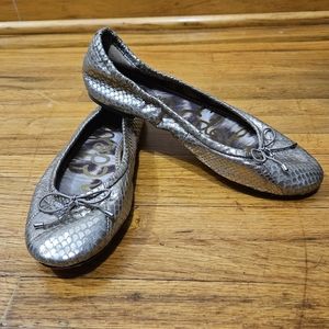 Sam Edelman Gold Metallic Reptile Snake Leather Bow Ballet Flats Size 7